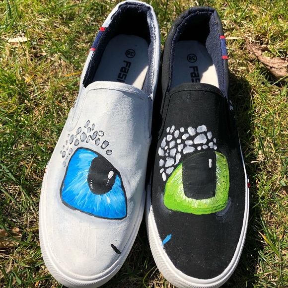 CUSTOM PAINTED SHOES - Picture 14 of 14